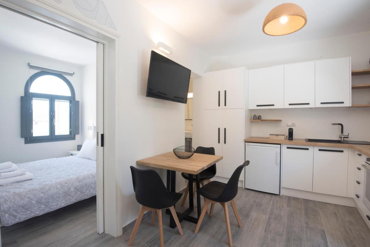 Вілла White New 1Bd House With Private Jacuzzi In Isterni Isterni  Екстер'єр фото